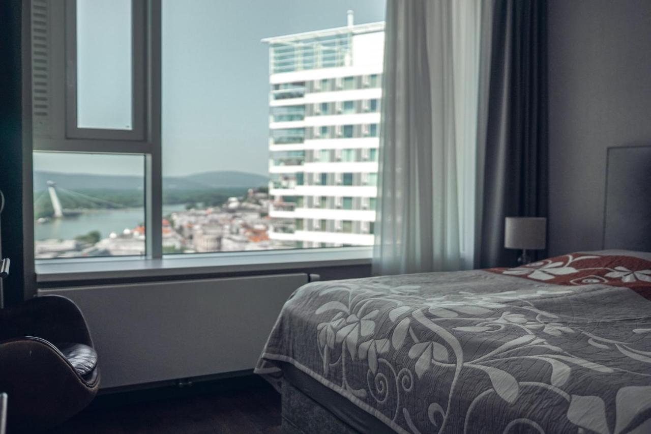 Voir Apartment Bratislava Eksteriør bilde